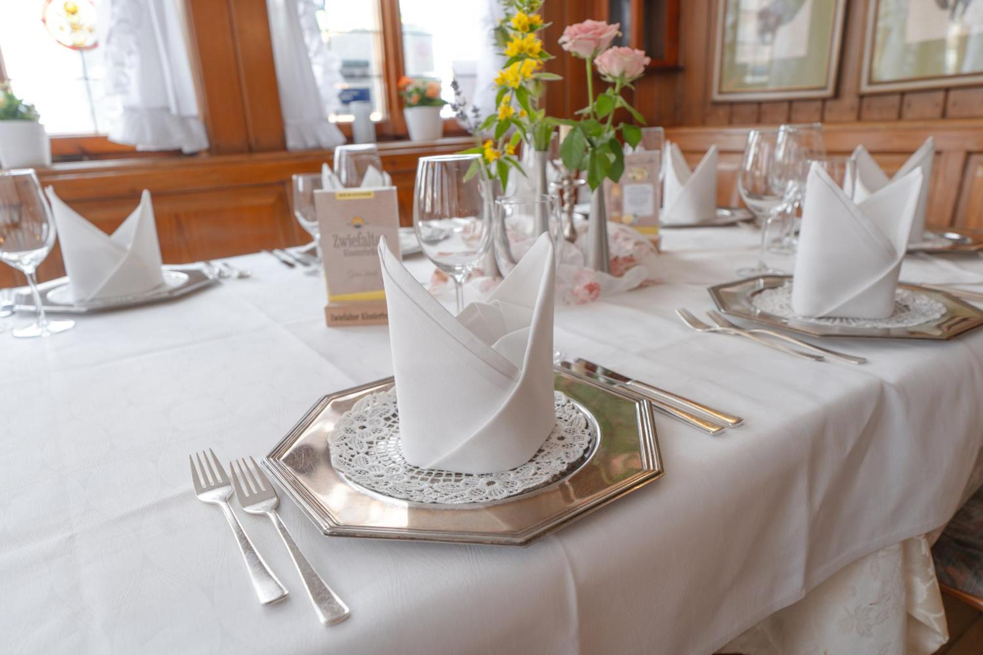 Hotel - Restaurant Traube Neuffen Ngoại thất bức ảnh